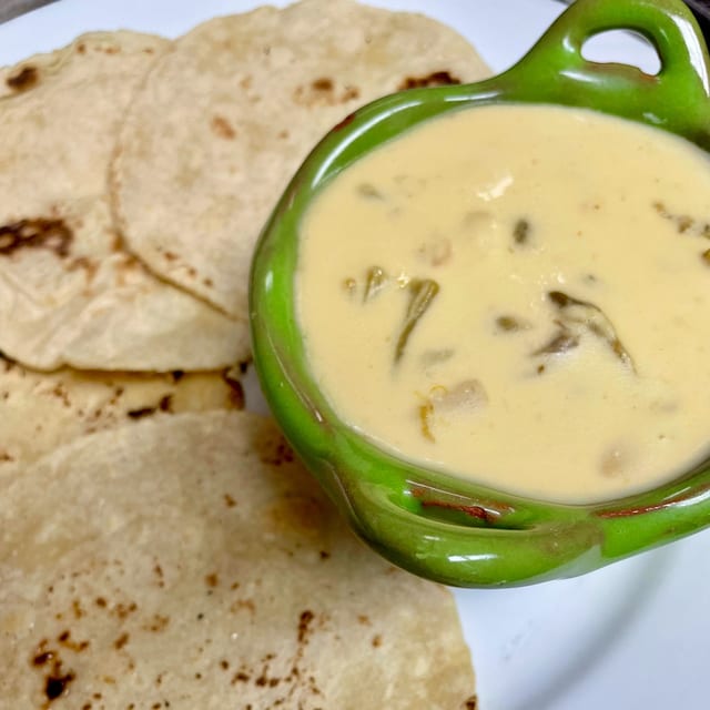Chile con Queso.
