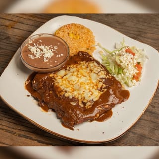 Enchiladas De Mole