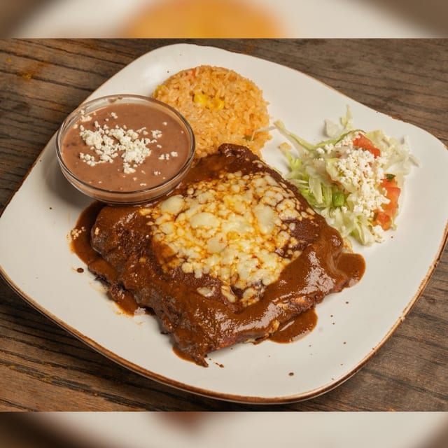 Enchiladas De Mole.