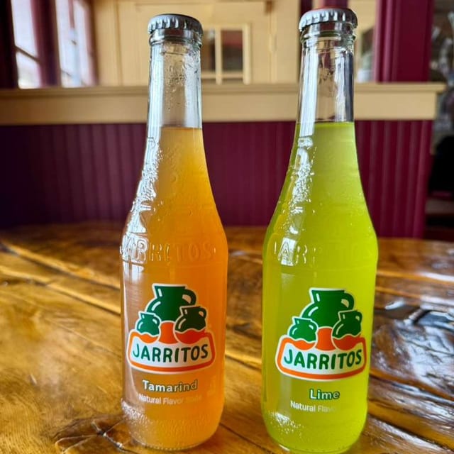 Jarritos.